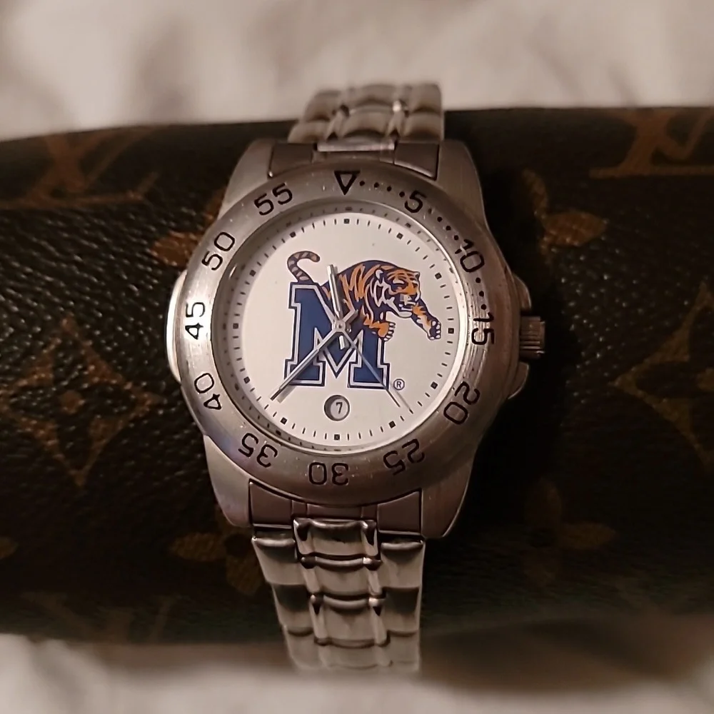 Men's Memphis Tigers Silver Sport Steel Watch With Date by Sun Time Rotate Bezel